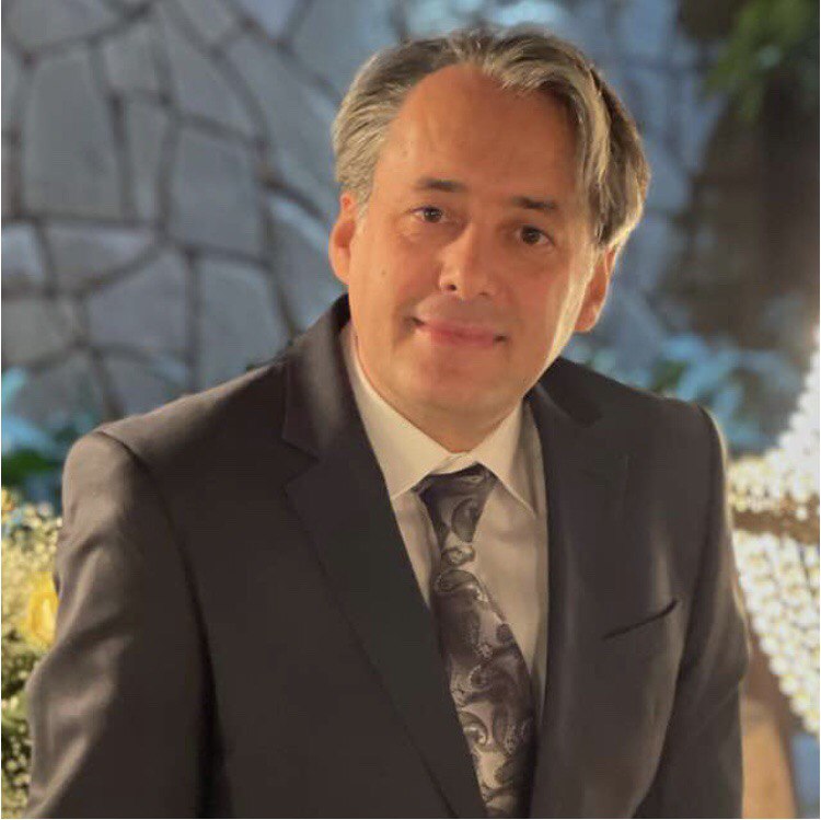 staff-image
